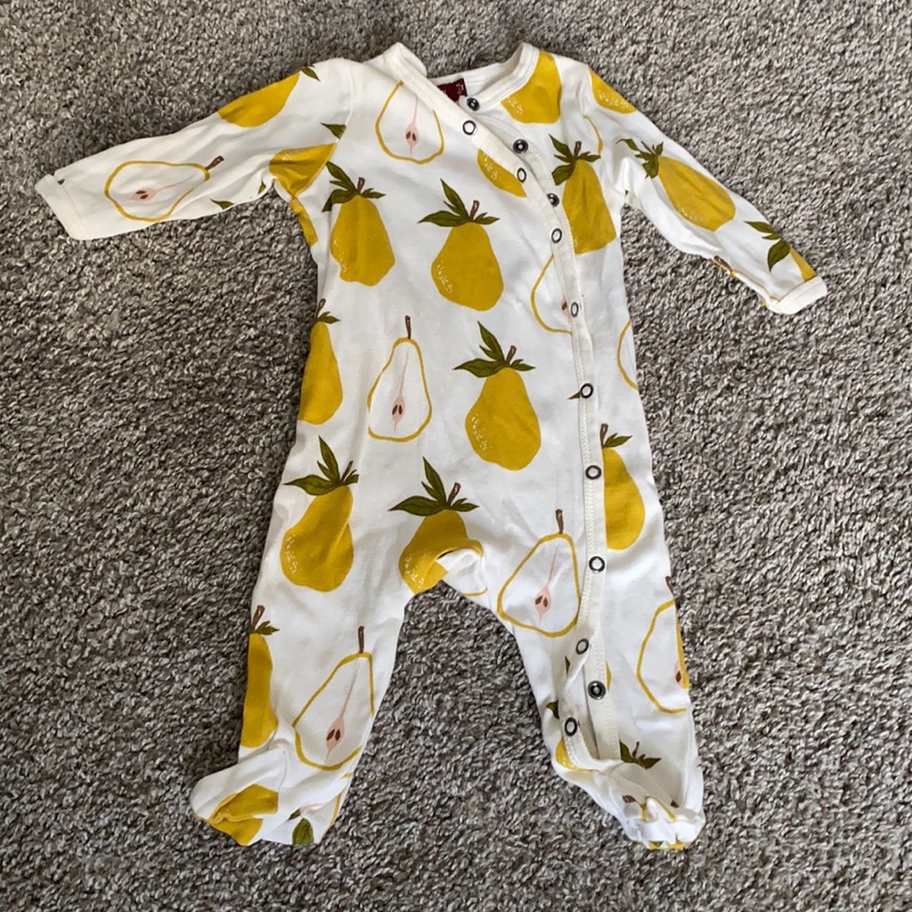Milkbarn pear pajamas 3m
